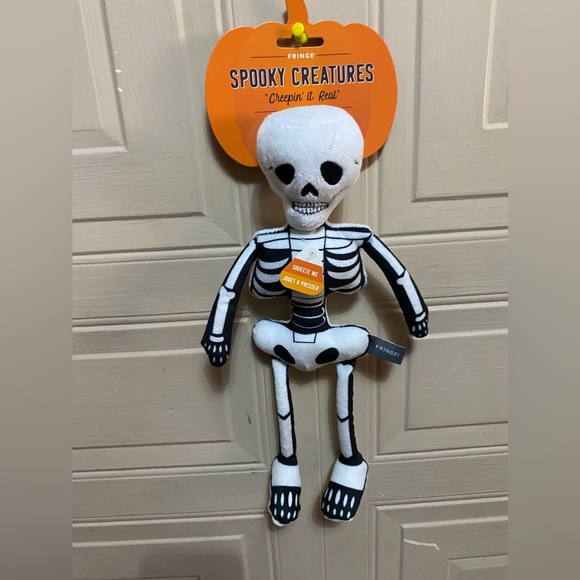 - Fringe Spooky Creatures the mommy Sloth. - Picture 2 of 7